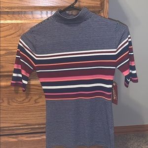 Striped half sleeve turtleneck top